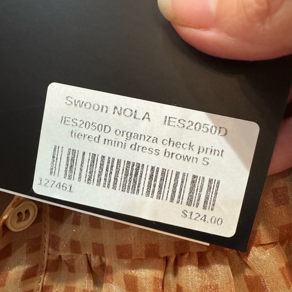 En Saison Gingham Organza Tiered Shirtdress NWT Small Brown - Picture 5 of 9